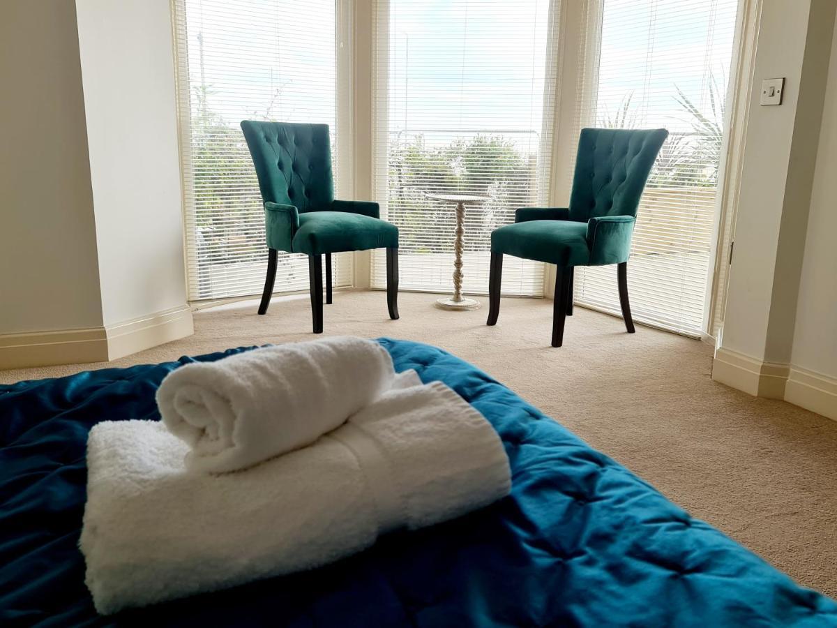 Seas The Day Beachfront Apartment Ramsgate - Sleeps 4 Exteriör bild